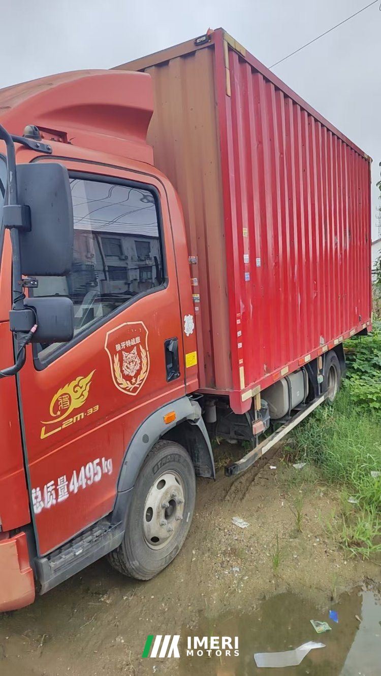2020 SINOTRUK HOWO Light Duty Truck Hanjiang 116 hp 4X2 4.2 m