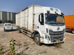 Dongfeng Liuzhou Chenglong H5 240 hp 4X2 9.6 m - photo 1