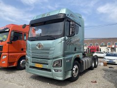 FAW Jiefang JH6 610 hp 6X4 - photo 1