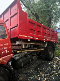 Dongfeng T20 150 hp 4X2 4.2 m - ფოტო 2