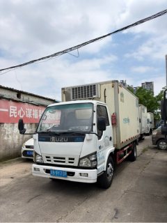 Qingling Isuzu 600P 130 hp 4X2 4.1 m - ფოტო 3