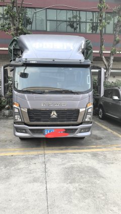 SINOTRUK HOWO Light Duty Truck Commander 160 hp 4X2 4.2 m - ფოტო 1