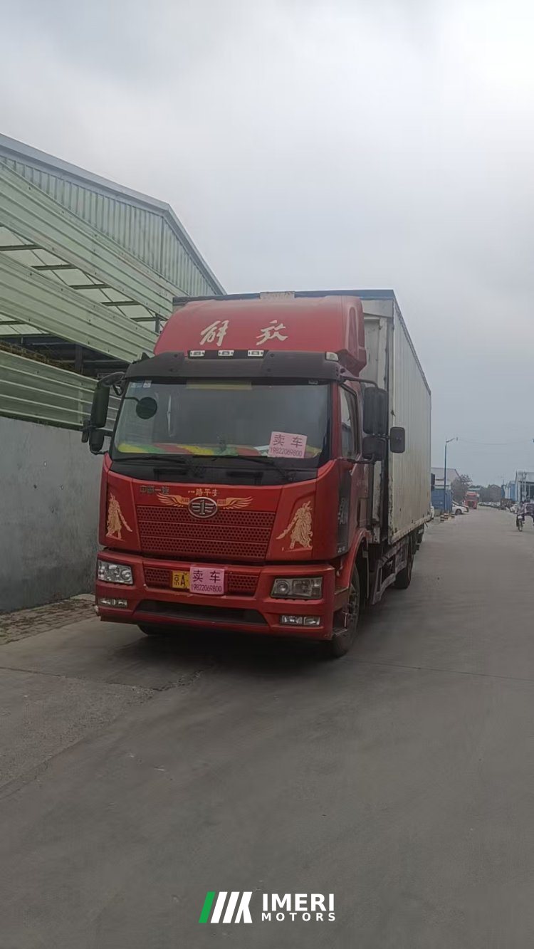 2018 FAW Jiefang J6L 180 hp 4X2 7.7 m