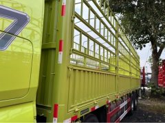 FAW Jiefang J7 460 hp 8X4 9.4 m - photo 5