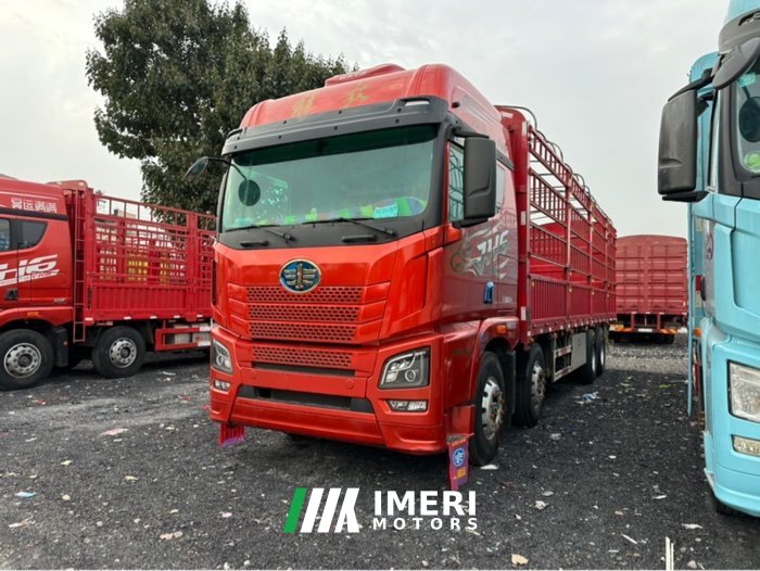 2024 FAW Jiefang JH6 560 hp 8X4 9.5 m