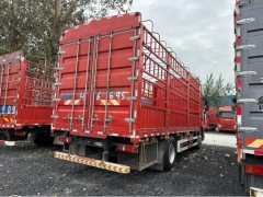 Sinotruk HOWO TS7 290 hp 4X2 6.75 m - фото 6