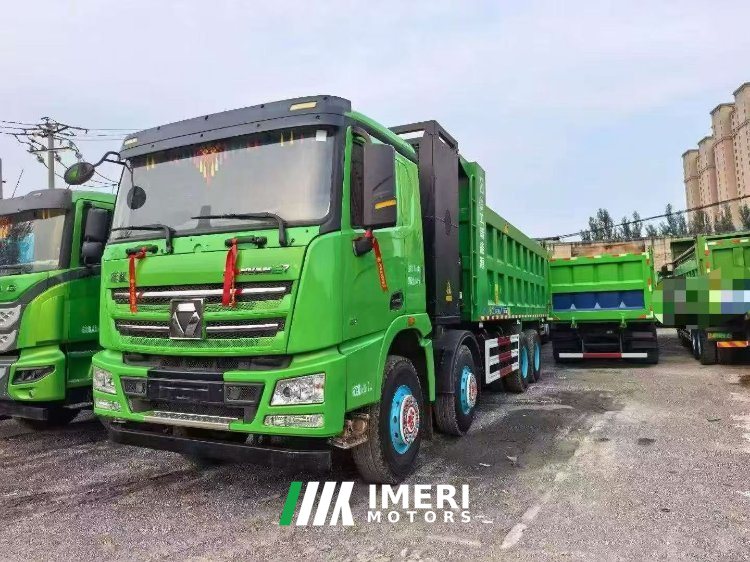 2025 XCMG XG2M(P5) 400 hp 8X4 5.6 m