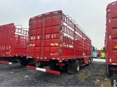 FAW Jiefang JH6 350 hp 6X2 9.5 m - photo 6