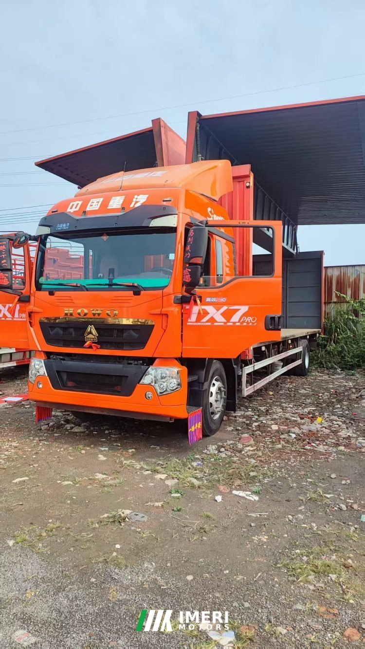 Sinotruk HOWO TX7 290 hp 4X2 9.52 m - truck from China