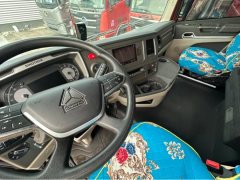 Sinotruk HOWO Max 290 hp 4X2 6.75 m - photo 10