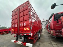 Sinotruk HOWO Max 290 hp 4X2 6.75 m - photo 9