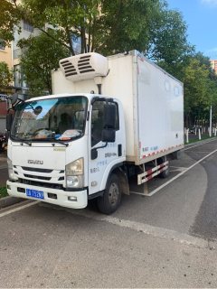 Qingling Isuzu KV100 130 hp 4X2 4.2 m - photo 1