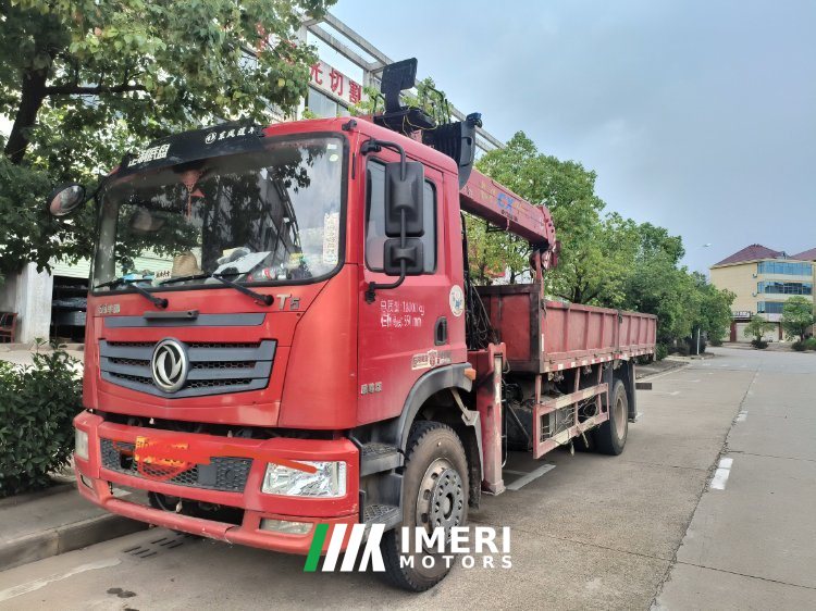 2020 Dongfeng Huashen T5 4X2 6 m