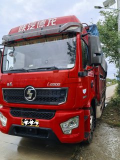 Shacman Delong L5000 270 hp 4X2 - photo 1