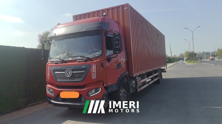 Dongfeng Tianjin KS 210 hp 6X2 9.6 m - truck from China