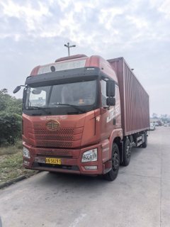 FAW Jiefang JH6 290 hp 6X2 9.6 m - photo 1