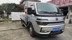 SINOTRUK HOWO Light Duty Truck 130 hp 4X2 3.6 m - photo 2