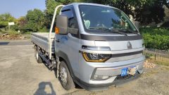 SINOTRUK HOWO Light Duty Truck 130 hp 4X2 3.6 m - photo 2