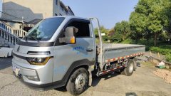 SINOTRUK HOWO Light Duty Truck 130 hp 4X2 3.6 m - photo 4