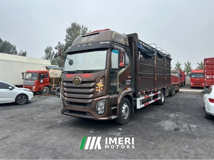 2025 FAW Jiefang J6G 360 hp 4X2 6.75 m