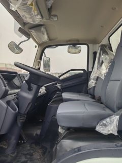 Jiangxi Isuzu EC pro 143 hp 4X2 4.2 m - ფოტო 9