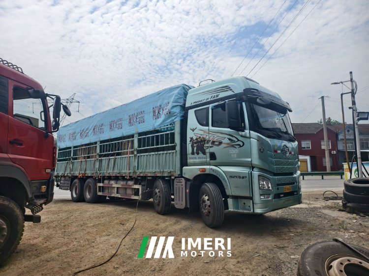 2025 FAW Jiefang JH6 520 hp 8X4 9.5 m