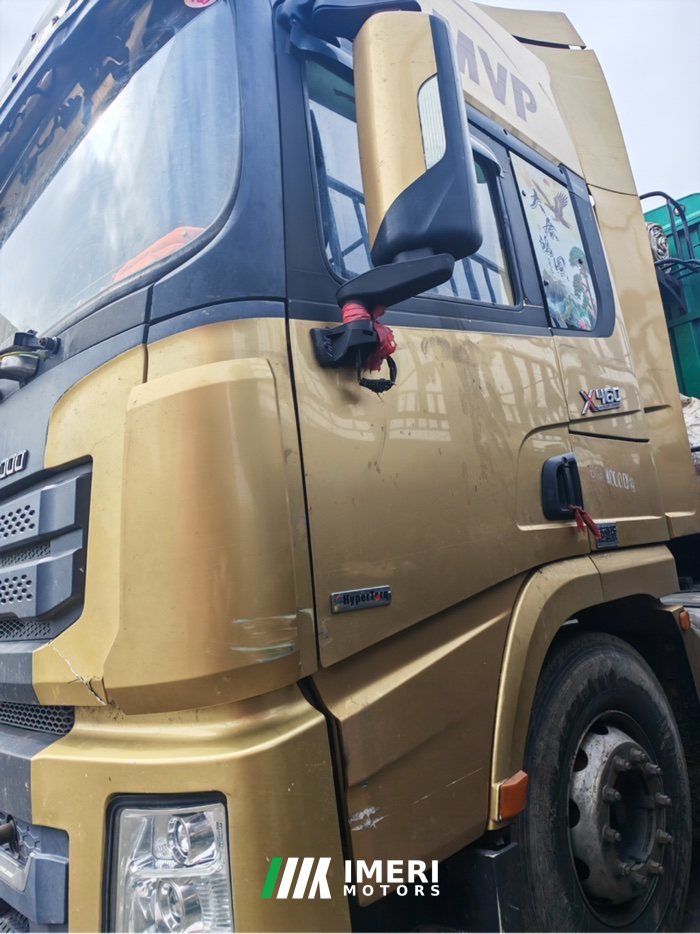Shacman Delong X3000 460 hp 6X4 - truck from China