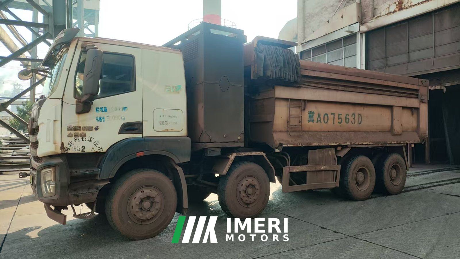 2021 SAIC Hongyan 8X4 5.8 m