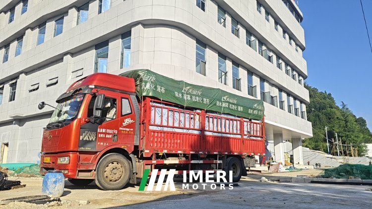FAW Jiefang J6L 240 hp 4X2 6.75 m - truck from China
