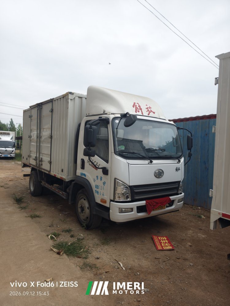 FAW Jiefang New Lucky Tiger 150 hp 4X2 4.16 m - truck from China