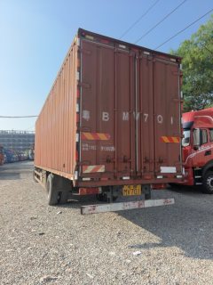 FAW Jiefang J6L 220 hp 4X2 9.7 m - photo 6