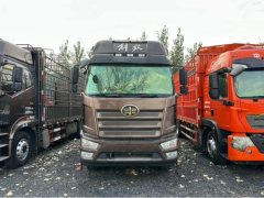 FAW Jiefang J6L 260 hp 4X2 6.75 m - photo 2