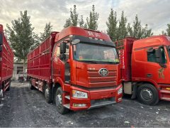 FAW Jiefang J6P 320 hp 6X2 9.5 m - фото 3