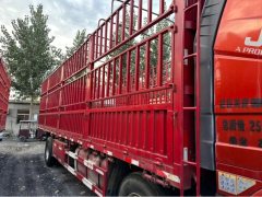 FAW Jiefang J6P 320 hp 6X2 9.5 m - фото 4