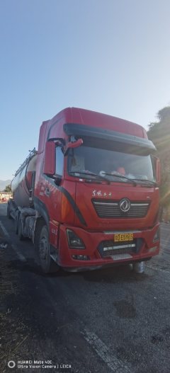 Dongfeng Tianlong KL 560 hp 6X4 - ფოტო 3