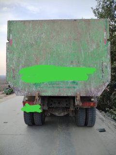 Hongchang Tianma Sinotruk Chassis 380 hp 6X4 5.6 m - photo 4