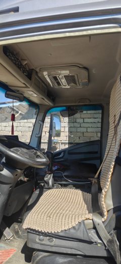 SINOTRUK HOWO Light Duty Truck Commander 160 hp 4X2 4.2 m - photo 3