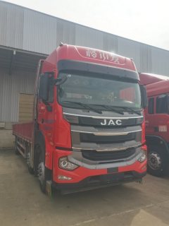 JAC Gallop Gelfa A5 290 hp 6X2 9.6 m - фото 3