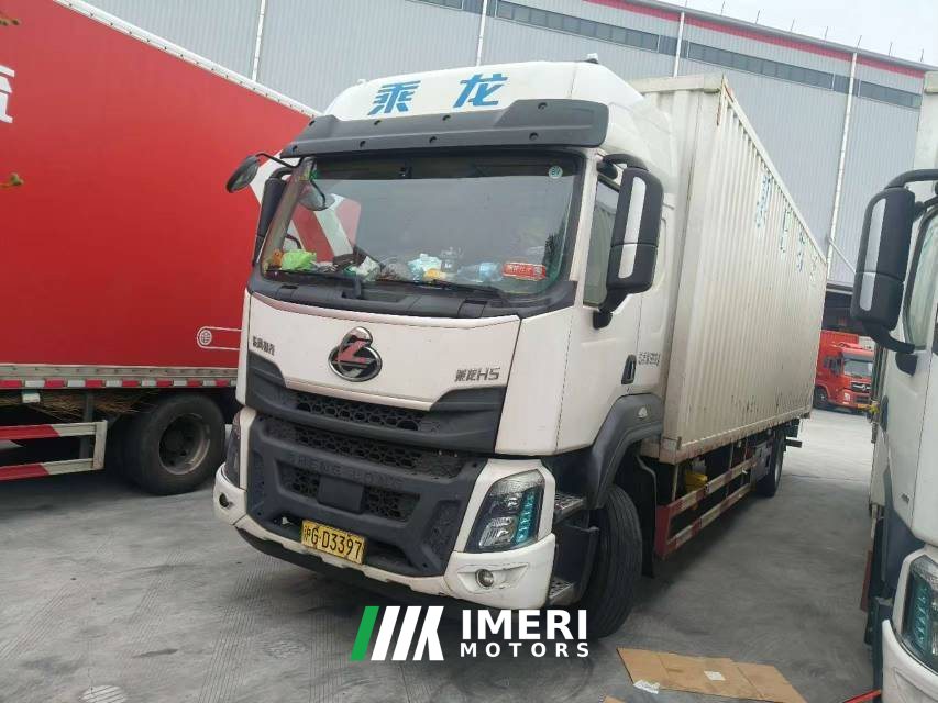 2024 Dongfeng Liuzhou Chenglong H5V 240 hp 4X2 9.8 m