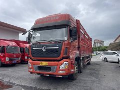 Dongfeng Tianlong VL 270 hp 6X2 9.6 m - photo 2