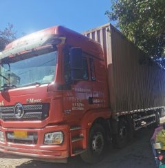 Shacman Delong New M3000 300 hp 6X2 9.55 m - photo 2