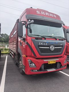 Dongfeng Tianlong KL 350 hp 6X2 9.6 m - photo 8
