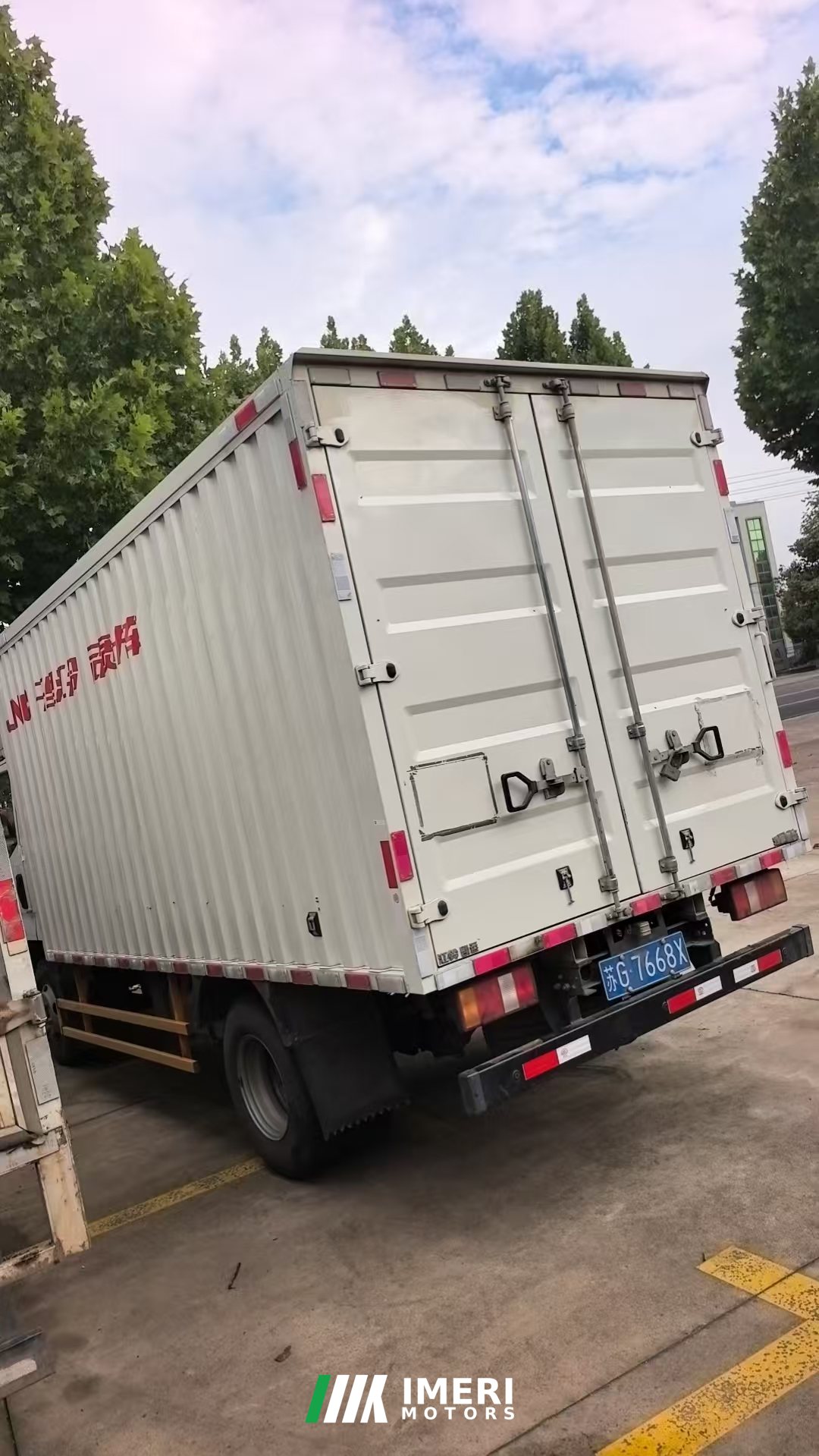 JMC Kaiyun+ 152 hp 4X2 4.2 m - truck from China