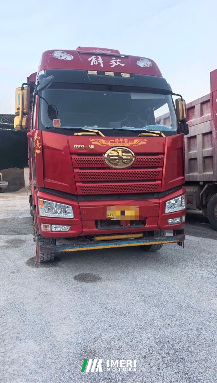 2020 FAW Jiefang J6P 550 hp 8X4 8.8 m