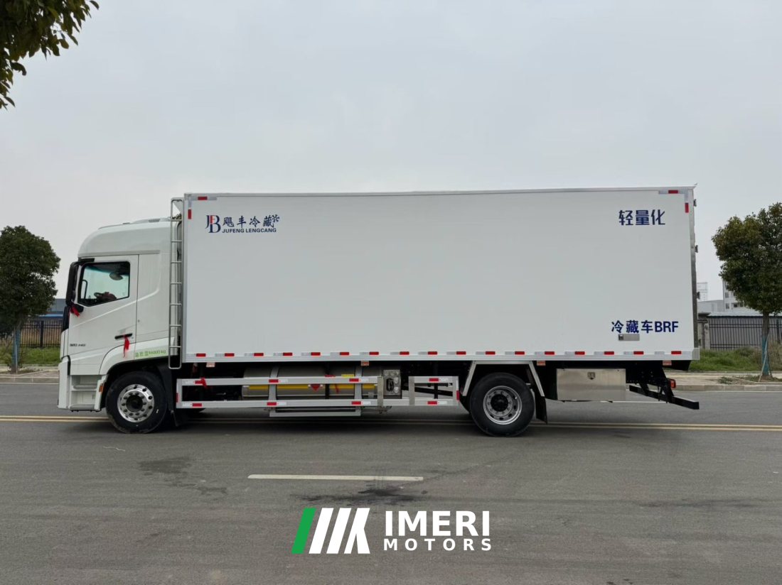 Foton Auman Galaxy 3 350 hp 4X2 6.8 m - truck from China