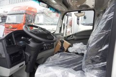 SINOTRUK HOWO Light Duty Truck Commander 210 hp 4X2 4.08 m - photo 8