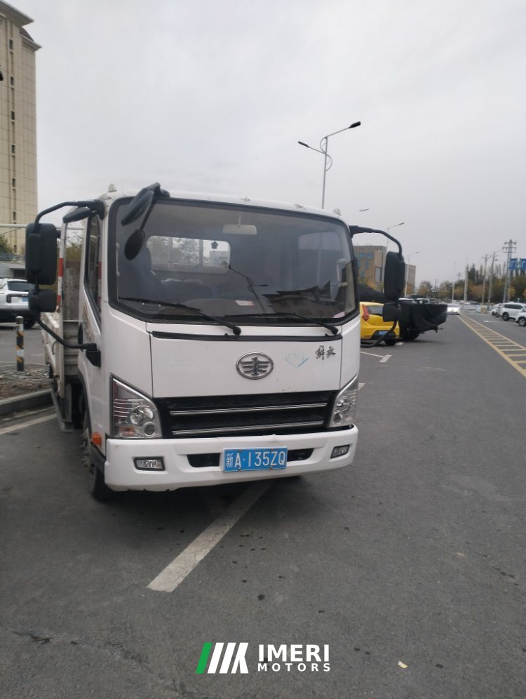 2025 FAW Jiefang J6E 600 hp 4X2