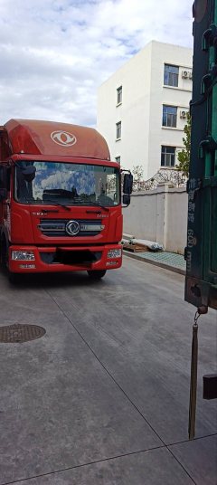 Dongfeng Duolika D9K 220 hp 4X2 6.7 m - photo 3