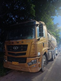 CAMC Hanma H7 460 hp 6X4 - photo 2