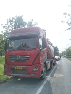 Dongfeng Tianlong 450 hp 6X4 - photo 1